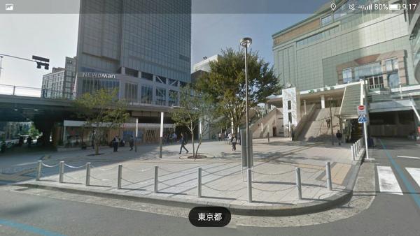 国会パブリックビューイング in 新宿駅南東口